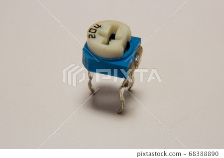 Screwing potentiometer for fine tune on electronic devices Screwing potentiometer for fine tune on electronic devices 68388890