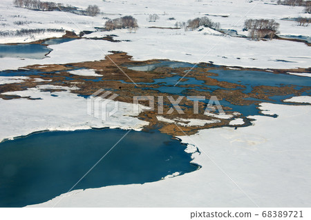 Thermal springs in the Caldera of Uzon volcano in Kamchatka Thermal springs in the Caldera of Uzon volcano in Kamchatka 68389721