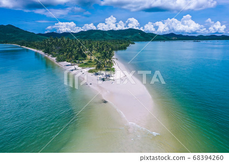 Aerial view of Laem Had Beach in Koh Yao Yai, island in the andaman sea between Phuket and Krabi Aerial view of Laem Had Beach in Koh Yao Yai, island in the andaman sea between Phuket and Krabi 68394260