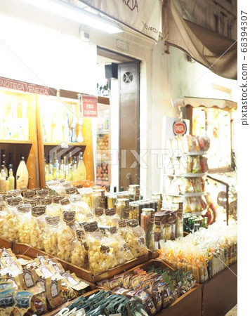 海外麵食店 海外麵食店 68394307