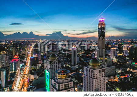 Petchaburi and Central Embassy Aerial views in Ploenchit, Bangkok, Thailand Petchaburi and Central Embassy Aerial views in Ploenchit, Bangkok, Thailand 68394562