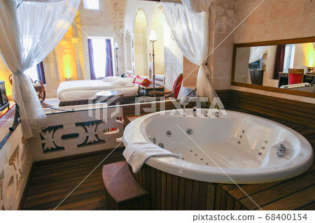 Turkish First Class Hotel Bathroom 68400154