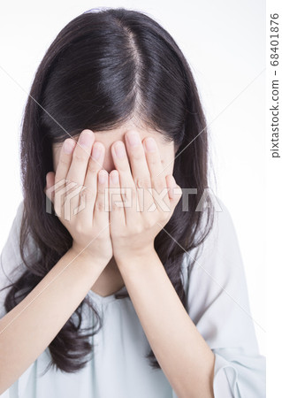 女人在哭 女人在哭 68401876