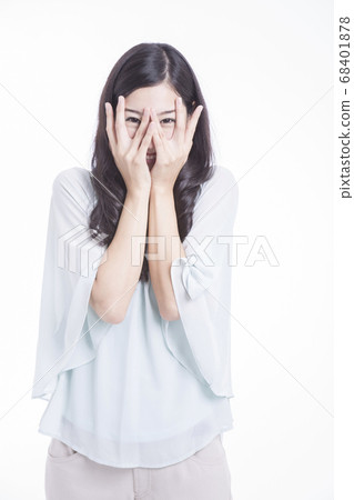 Embarrassing woman Embarrassing woman 68401878