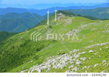 Midsummer Shikoku Karst Midsummer Shikoku Karst 68406296