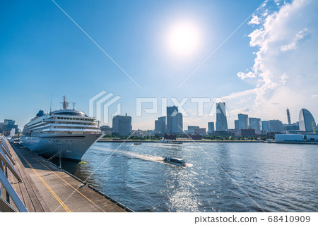 Yokohama cityscape in Japan Asuka II of Yokohama Osanbashi and "Le Grand Blue" 68410909