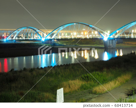 相模河上的步步高橋 68413714