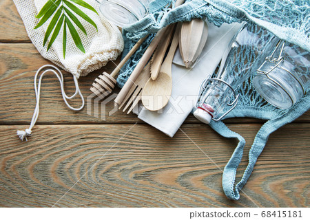 Zero waste concept 68415181