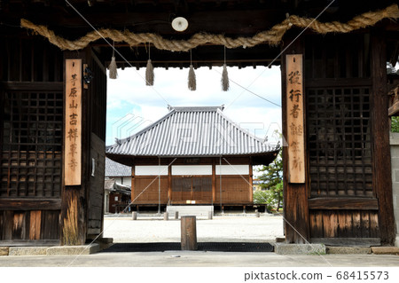Kichijoso Temple Sanmon and Main Hall Kichijoso Temple Sanmon and Main Hall 68415573