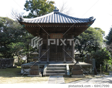 祖師市法王寺的日光菩薩墓地 祖師市法王寺的日光菩薩墓地 68417090