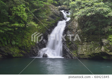 [鹿兒島縣Am美大島] Materiya Falls 68421845
