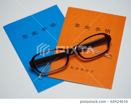 退休金筆記本 68424616