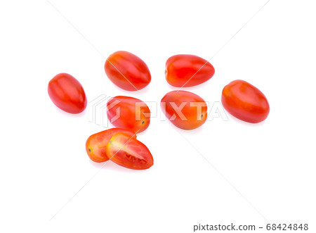 Tomatoes isolated on white background Tomatoes isolated on white background 68424848