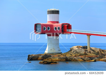 [Kochi Prefecture] Ashizuri Undersea Hall under sunny weather 68432699