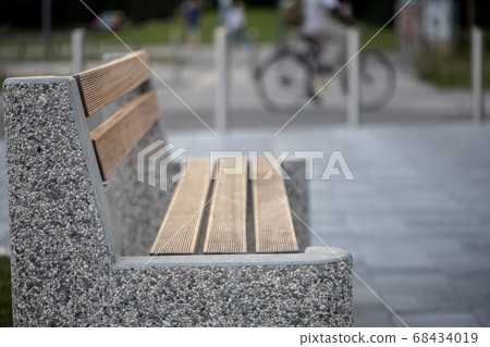 empty city bench with motion on background 68434019