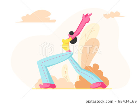 Sporty Woman with Slim Figure Training Outdoors 68434169