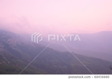 Misty mountains 68438880