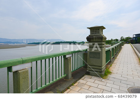 Asibe Bridge Wakanoura 68439079
