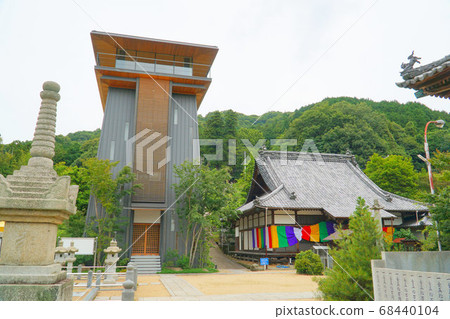 [New Shikoku Mandala Sacred Site] 40th No. [Shikoku 36 immobility] No. 20 Korinji Temple Precincts of the rainy sky Imabari City, Ehime Prefecture 68440104