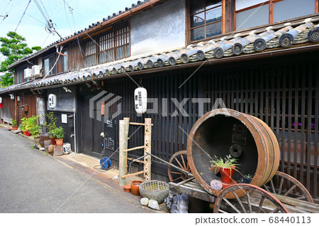 Kuroe Urushi Cityscape海南市 68440113