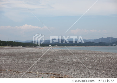 煙熏的海灘 68441072