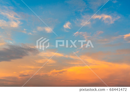 Summer sunset, tropical night feeling, sun lit up 68441472