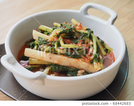 韓國傳統食品Yeolmu泡菜 68442683