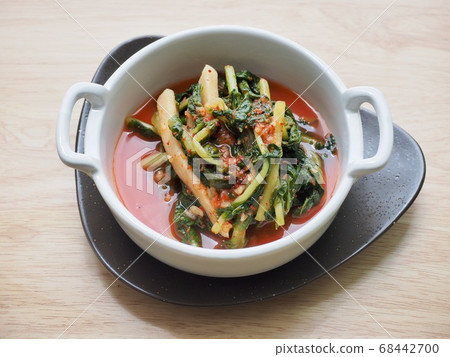 Korean traditional food Yeolmu Kimchi 68442700