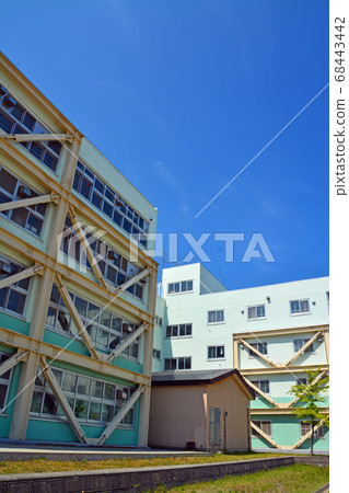 學校建築的抗震改造 68443442