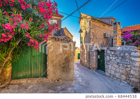 Street of Primosten town. 68444538