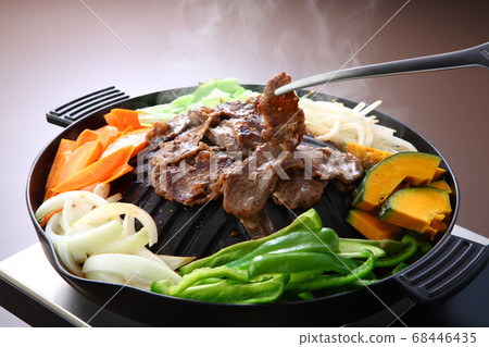 Genghis Khan (miso) while cooking 68446435