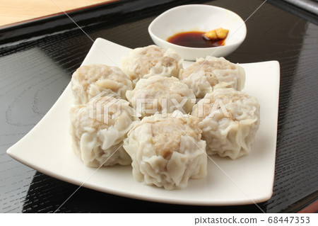 Chinese Steamed Dumplings  68447353