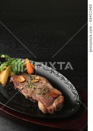 beef steak 68451460