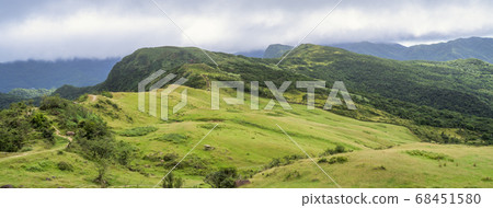 桃源谷 草嶺線 步道 草嶺古道 台北 宜蘭 景點 草原 grassland Taiwan 桃源谷 草嶺線 步道 草嶺古道 台北 宜蘭 景點 草原 grassland Taiwan 68451580