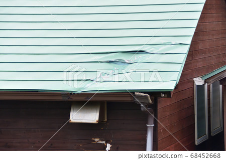 Buildings and houses damaged by strong winds Buildings and houses damaged by strong winds 68452668