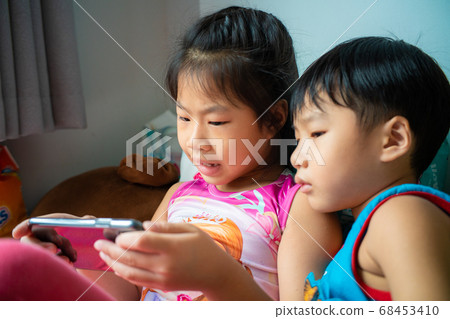 Children friend girls and boy group playing 68453410