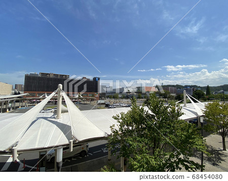 Oita Station South Exit 68454080