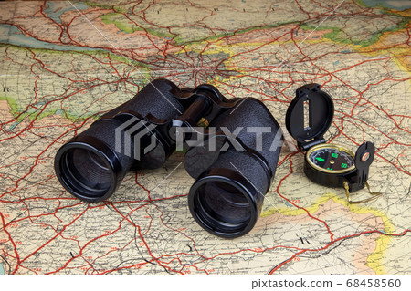 Binoculars and Compass on Old Route Map - Stock Photo [68458560] - PIXTA