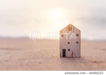 Buy icon screen on model of a little house  with 68466225
