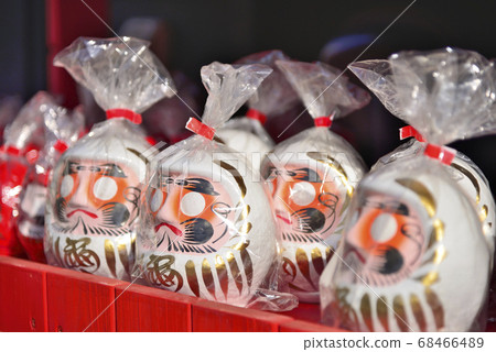 White daruma White daruma 68466489