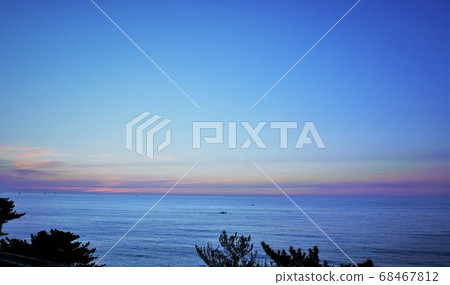 Kitaibaraki/Ioura Coast-Beautiful sunrises are the focus of attention (3) Kitaibaraki/Ioura Coast-Beautiful sunrises are the focus of attention (3) 68467812