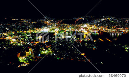 長崎的夜景（統一價格版：取自稻佐山） 68469070