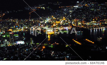 長崎的夜景（統一價格版：取自稻佐山） 68470146