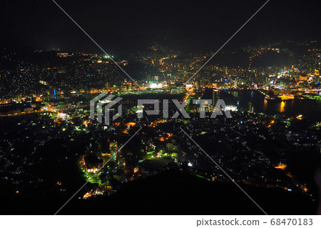 長崎的夜景(統一價格版:取自稻佐山) 長崎的夜景(統一價格版:取自稻佐山) 68470183