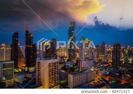 View point from hotel rooftop from Bangkok View point from hotel rooftop from Bangkok 68471327