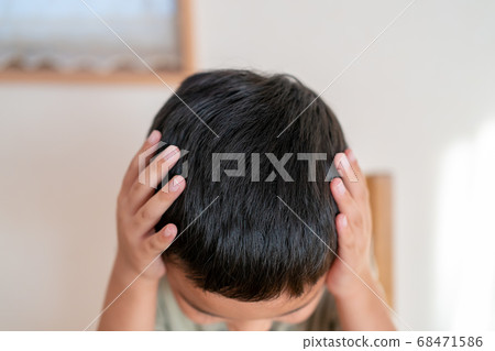 younger, boy, baby boy 68471586