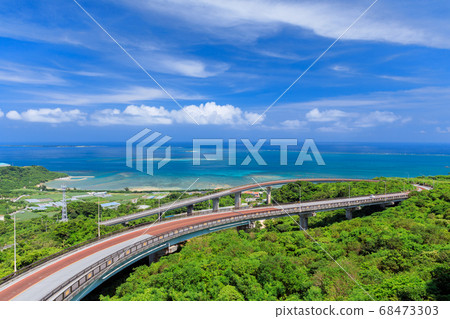 Okinawa _ superb view of Niraikanai bridge Okinawa _ superb view of Niraikanai bridge 68473303