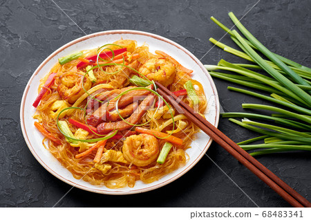 Singapore Mei Fun in white plate on dark slate table top 68483341