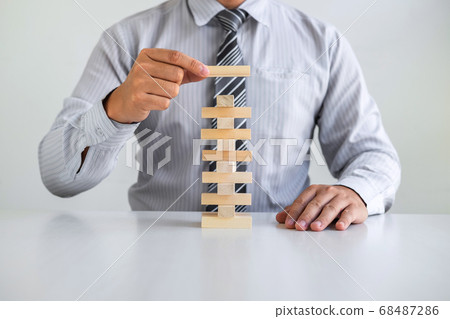 Planning Risk and Strategy in Business, Image of Planning Risk and Strategy in Business, Image of 68487286