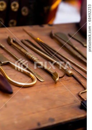 vertical photo tools copper scalpel surgical 68492253